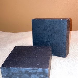 Black Soap Aloe Acne Scrub